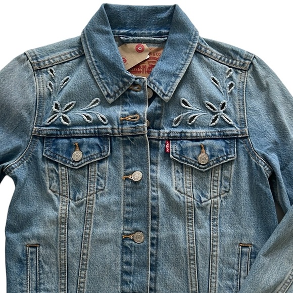 Levi’s Floral Laser Cut Out Trucker Jacket - Picture 1 of 12